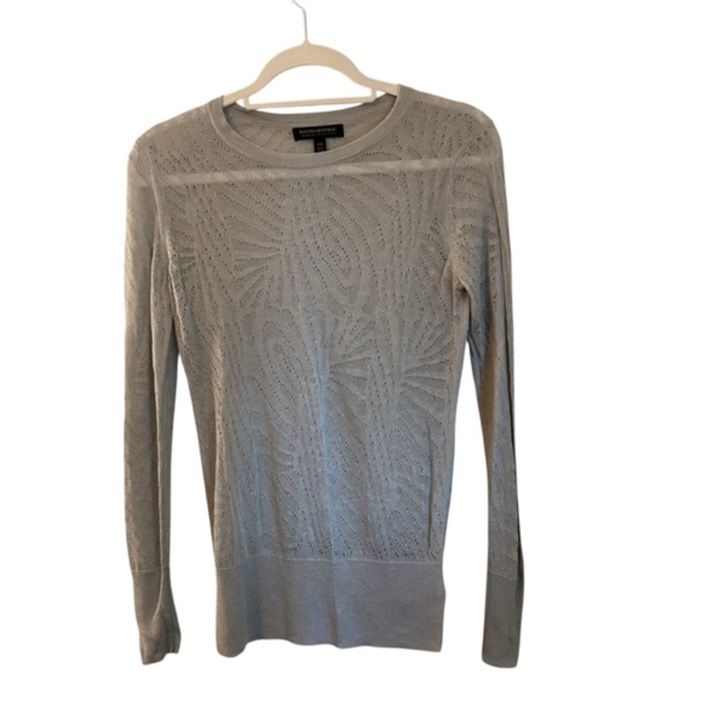 Banana republic crewneck Gray Long Sleeve Sweater, XS